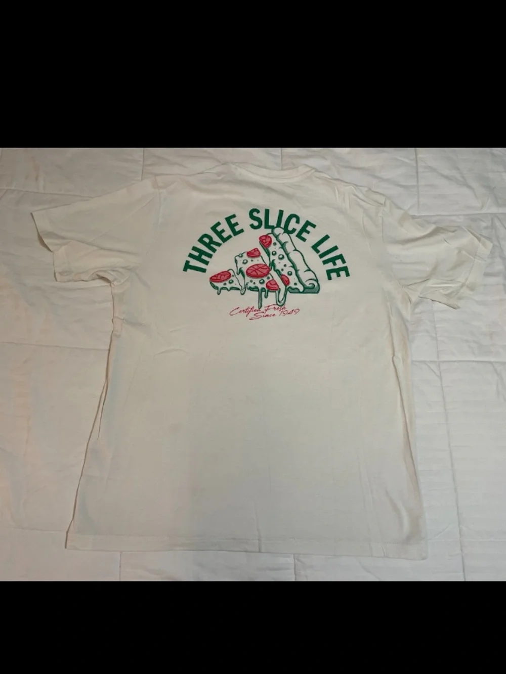 Adidas Lounge Pizza Graphic “Three Slice Life” Off White Green Red Large